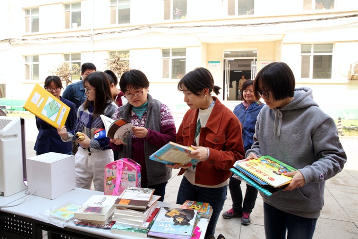 “闲置物品交换活动”现场1x.jpg