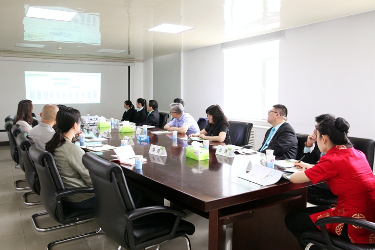 座谈会1x.jpg