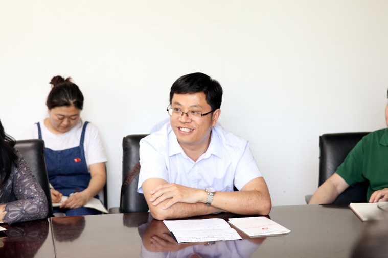 万士林主任讲党课x.jpg